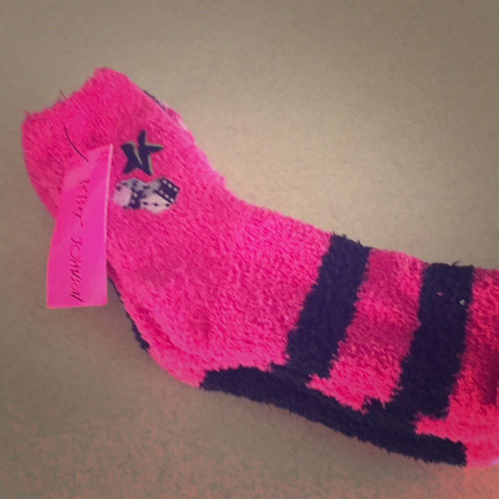 Betsey Johnson 3 pak cozy socks
